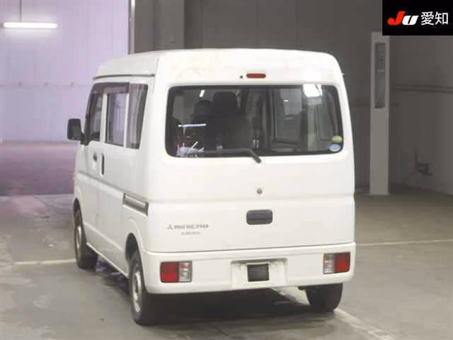 MITSUBISHI MINICAB