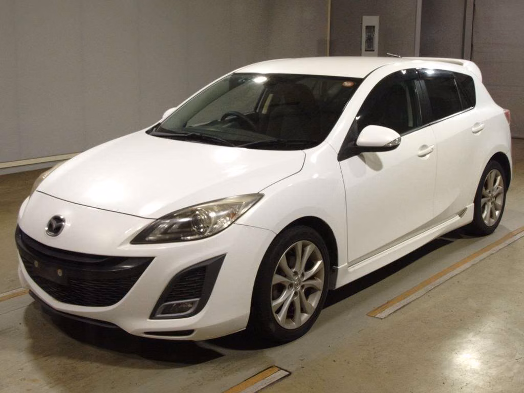 MAZDA AXELA