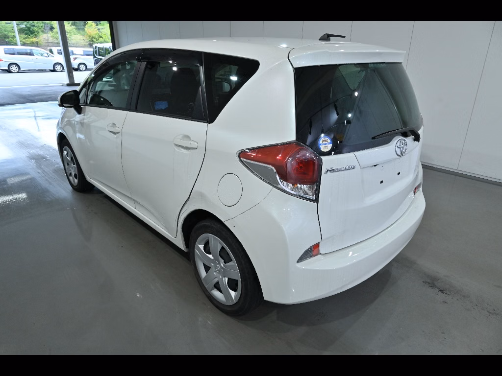 TOYOTA RACTIS