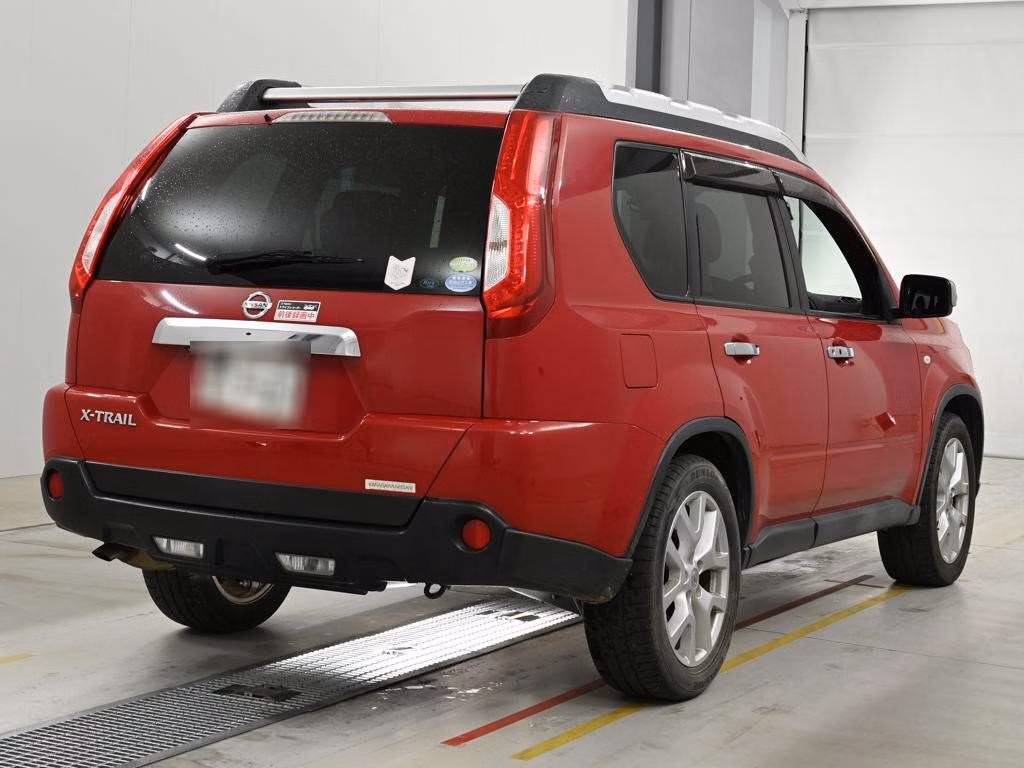 NISSAN X-TRAIL