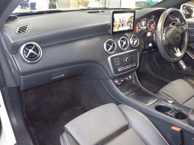 MERCEDES-BENZ A-CLASS