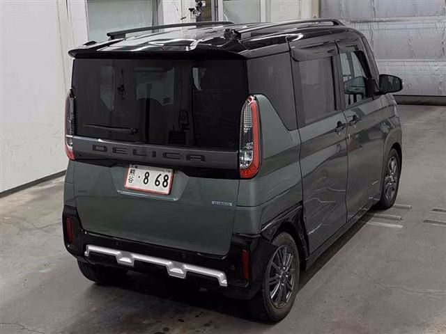 MITSUBISHI DELICA MINI