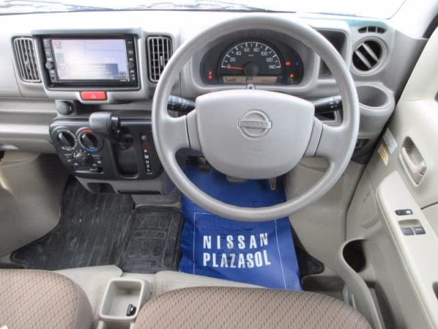 NISSAN NV100 CLIPPER