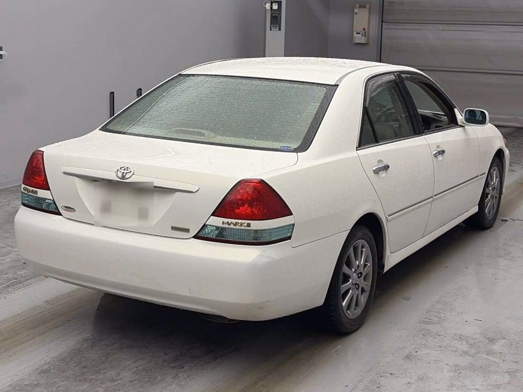 TOYOTA MARK II