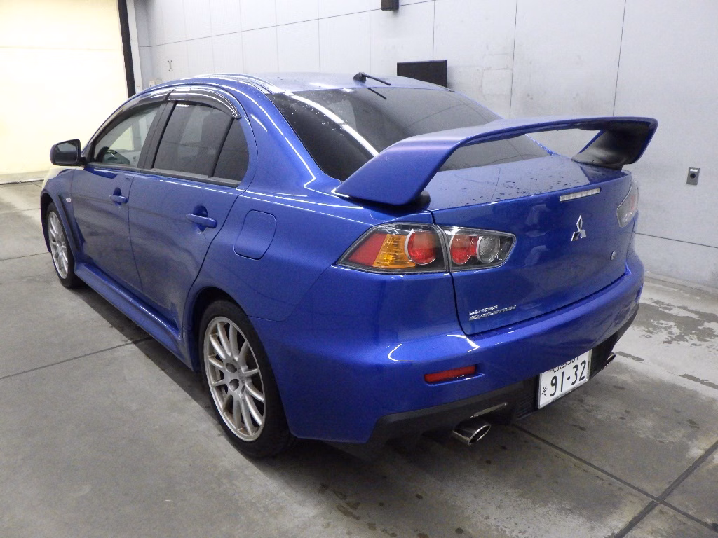 MITSUBISHI LANCER EVOLUTION