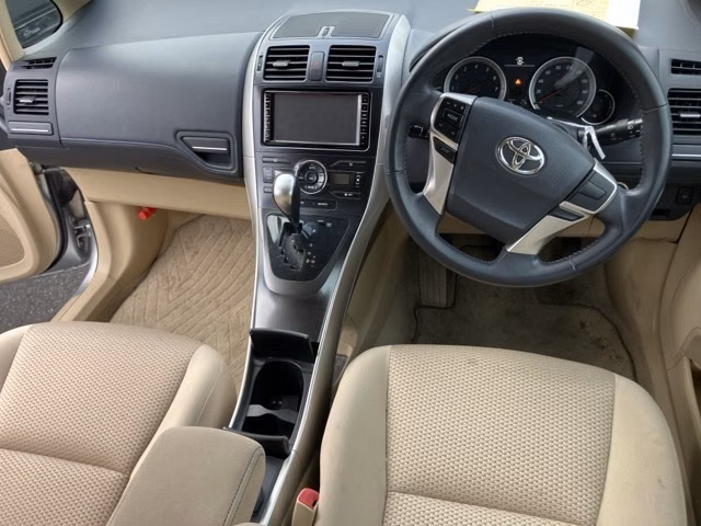 TOYOTA BLADE