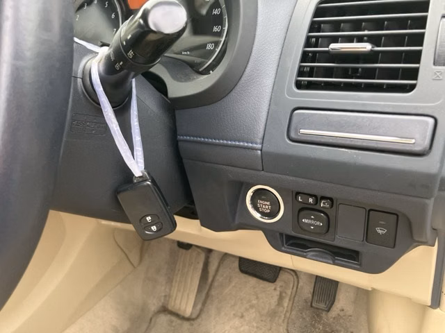 TOYOTA BLADE