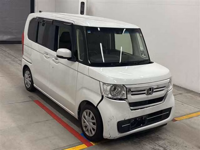 HONDA N-BOX