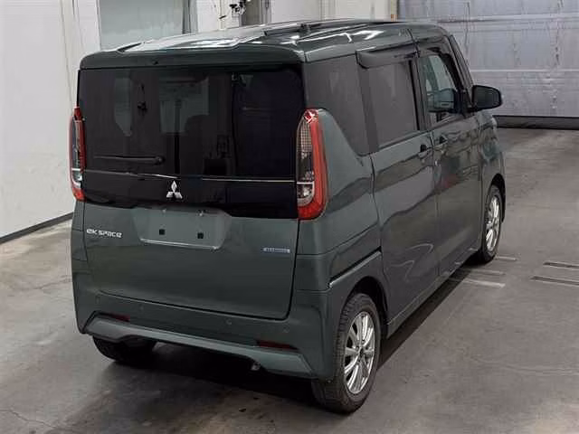 MITSUBISHI EK SPACE