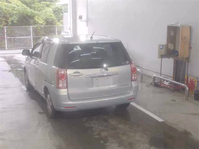 TOYOTA RAUM