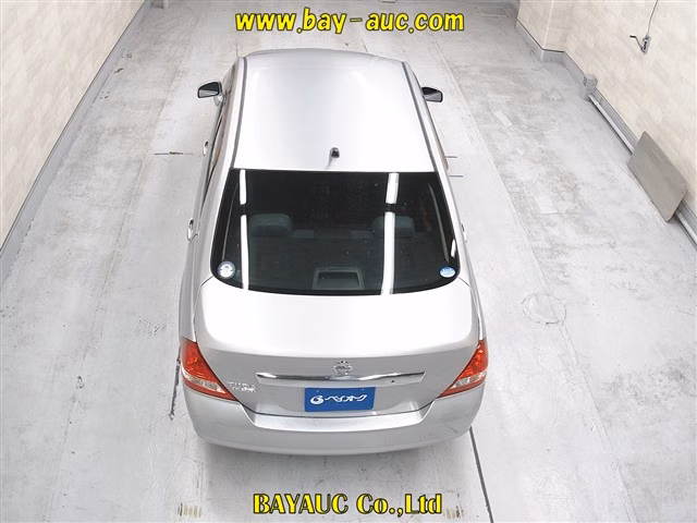 NISSAN TIIDA LATIO