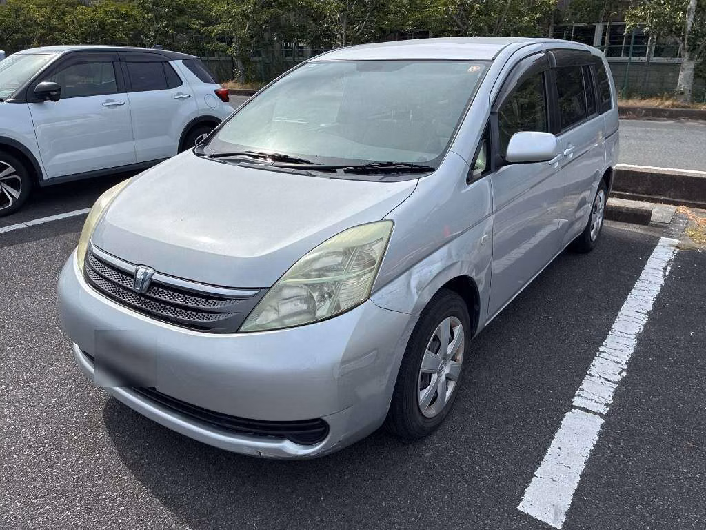 TOYOTA ISIS