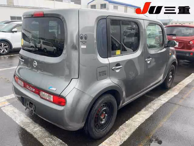 NISSAN CUBE