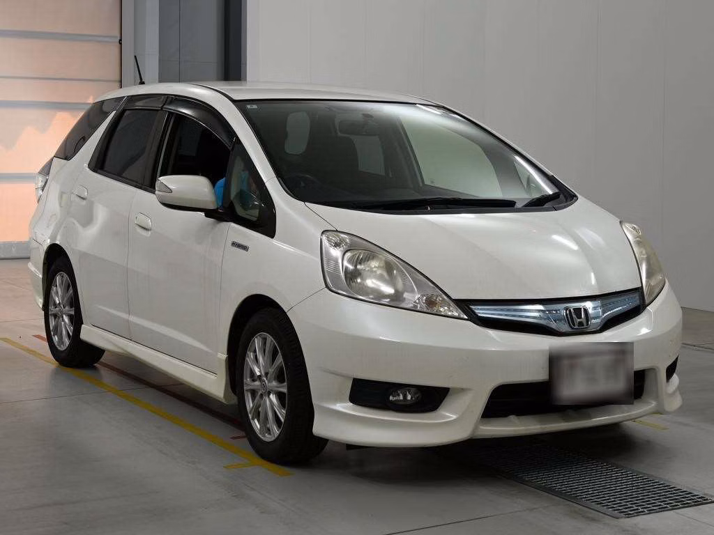 HONDA FIT SHUTTLE