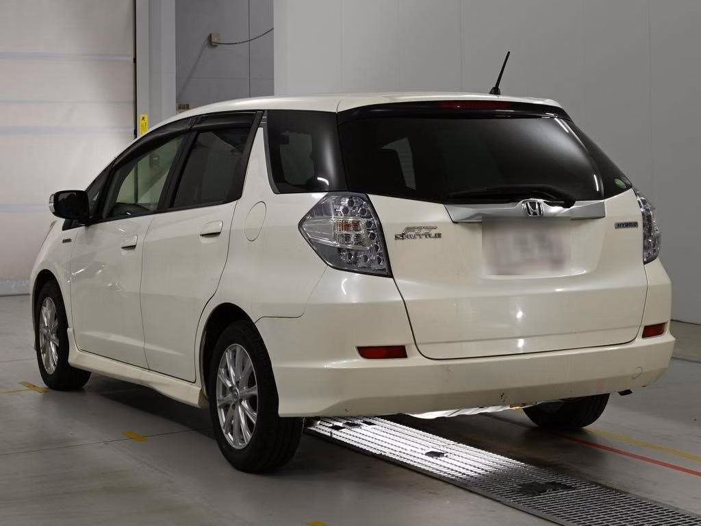 HONDA FIT SHUTTLE