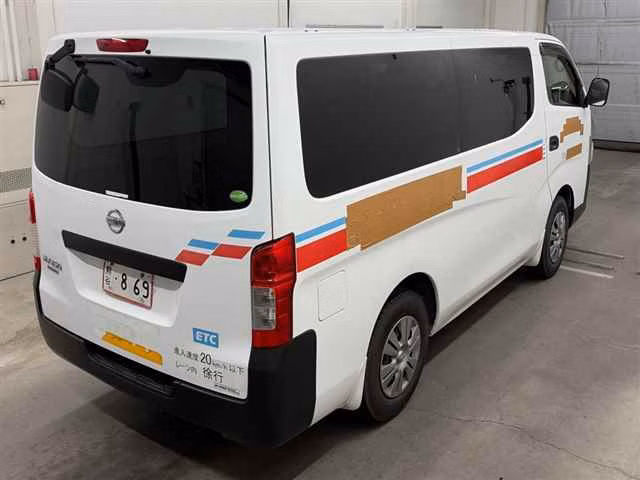 NISSAN NV350 CARAVAN