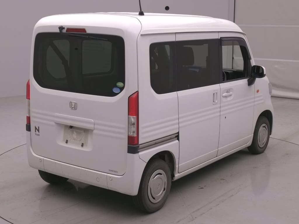 HONDA N-VAN