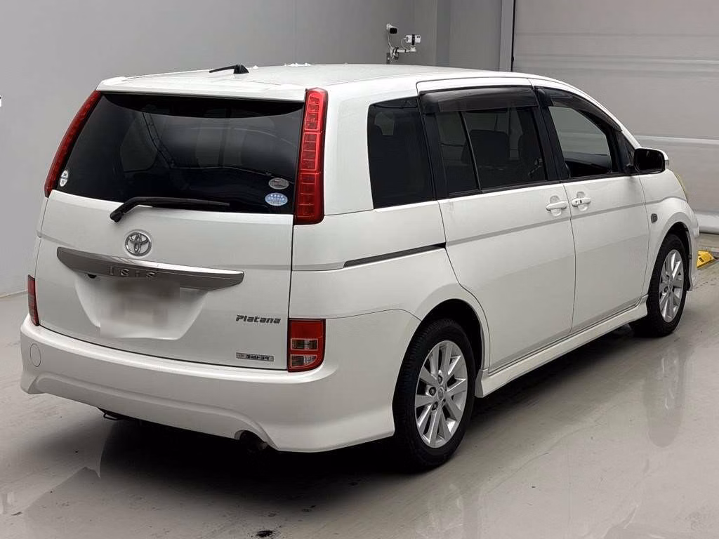 TOYOTA ISIS