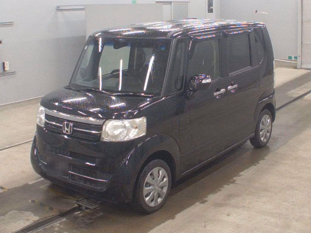 HONDA N-BOX
