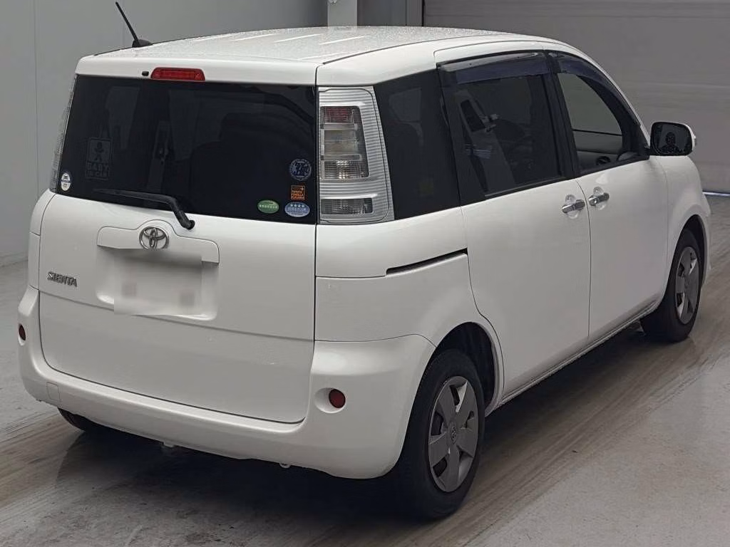 TOYOTA SIENTA