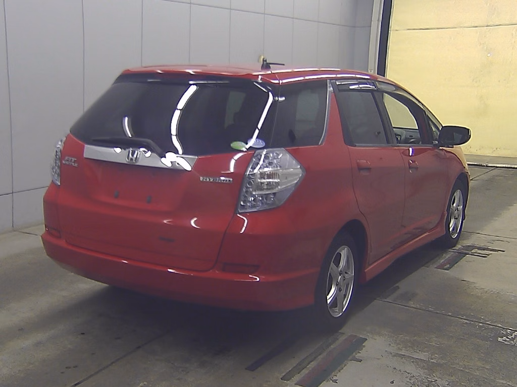 HONDA FIT SHUTTLE