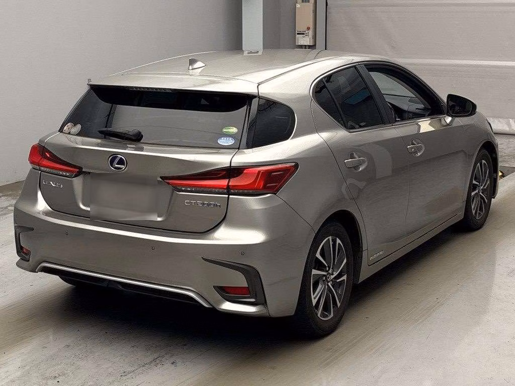 LEXUS CT200H