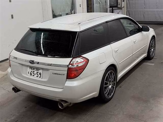 SUBARU LEGACY