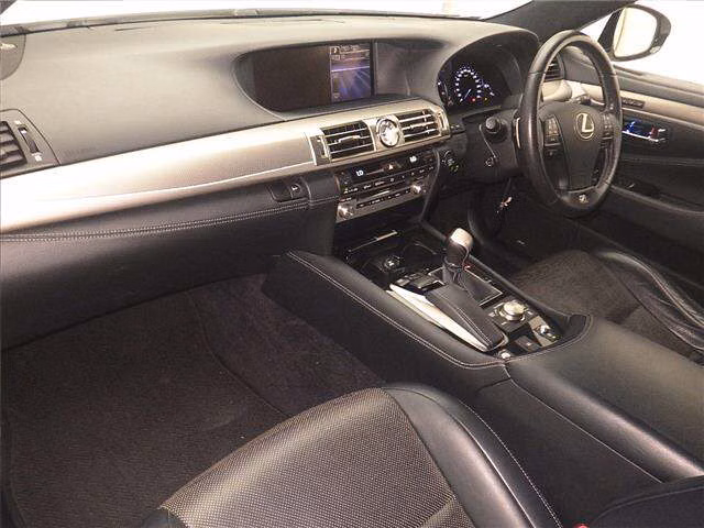 LEXUS LS460