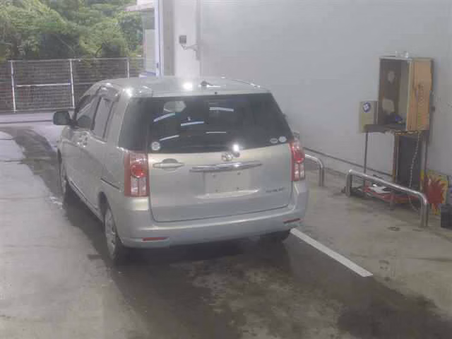 TOYOTA RAUM