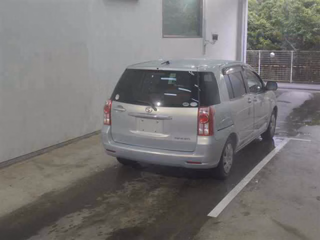 TOYOTA RAUM