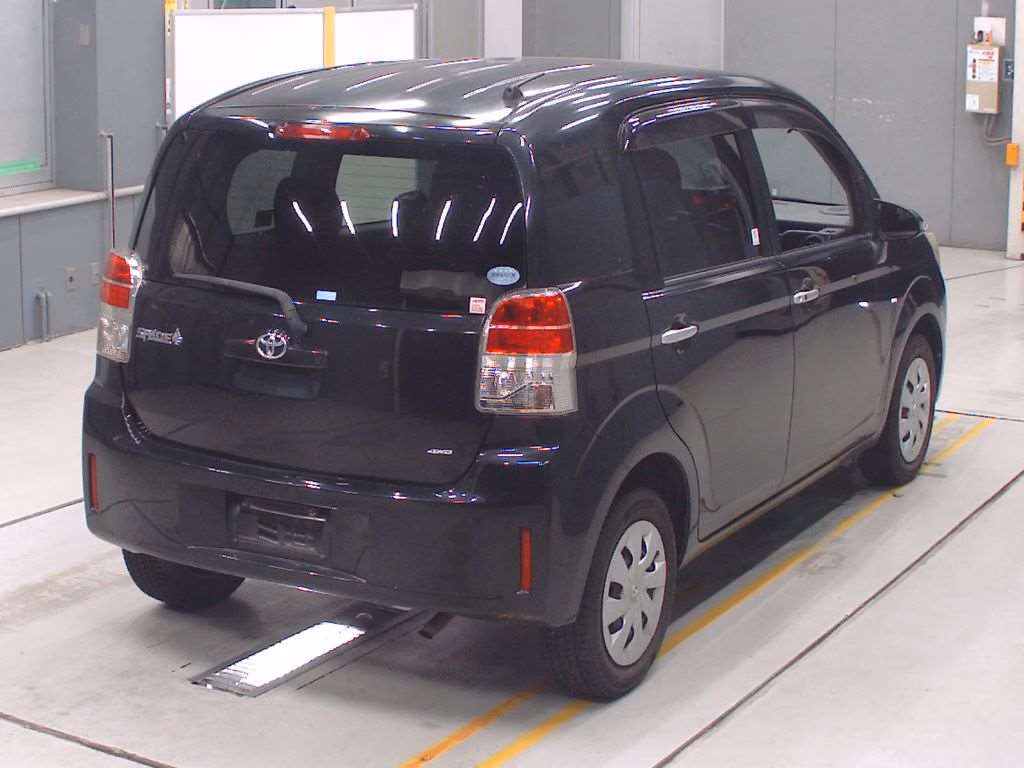 TOYOTA SPADE