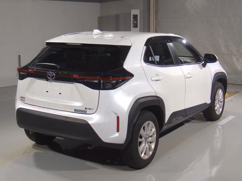 TOYOTA YARIS CROSS