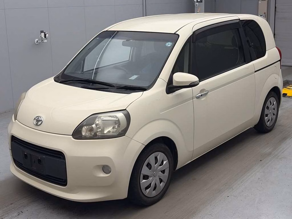 TOYOTA PORTE