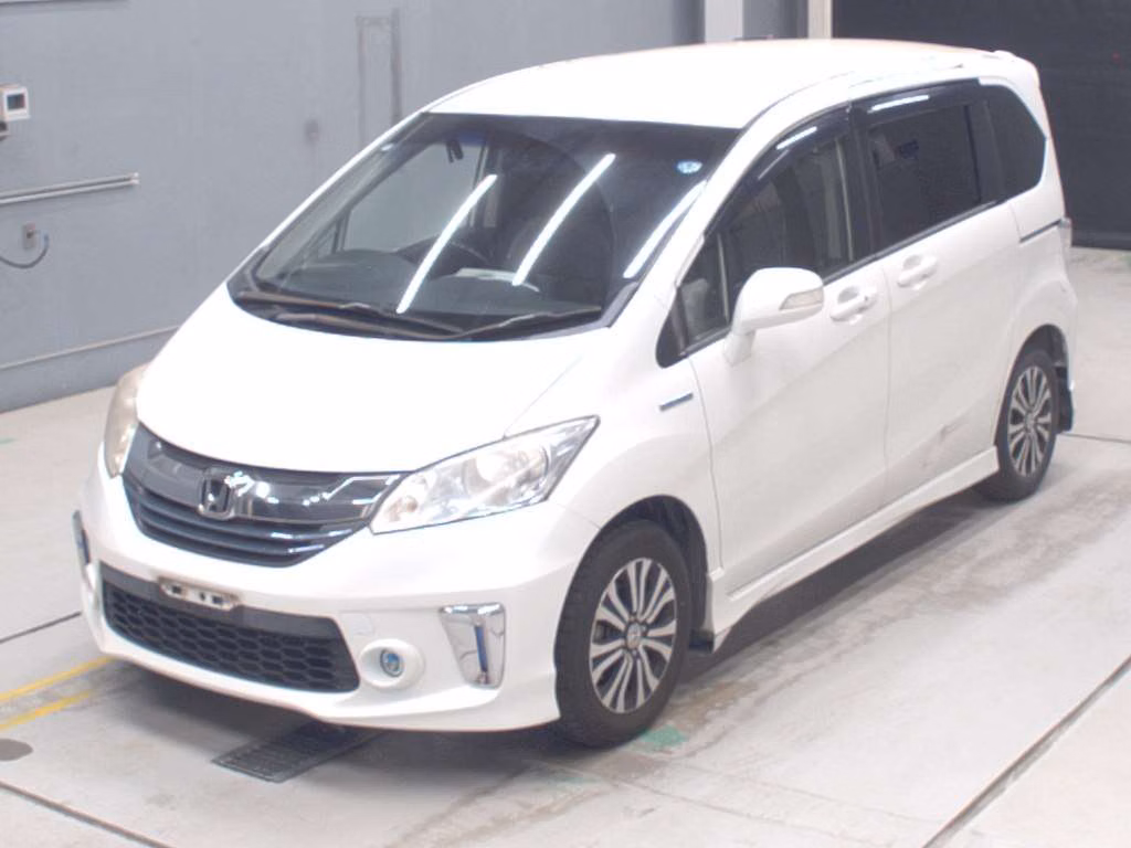 HONDA FREED