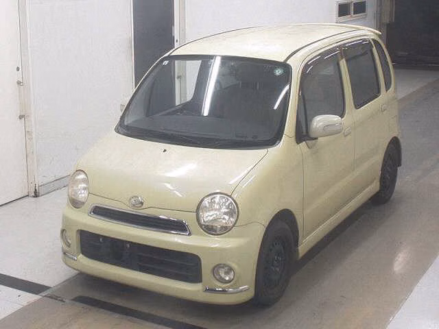 DAIHATSU MOVE LATTE
