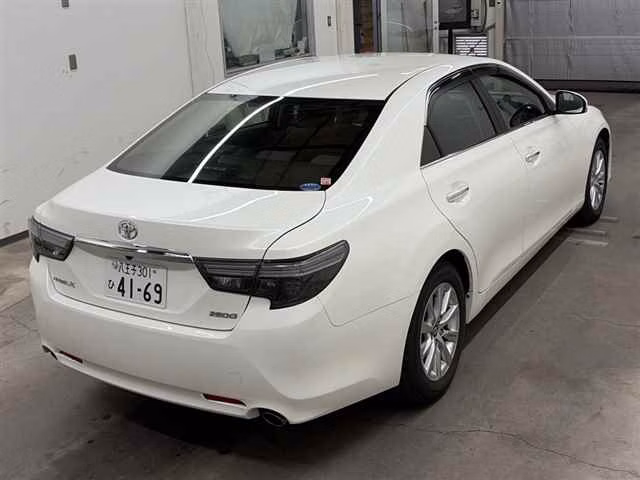 TOYOTA MARK X