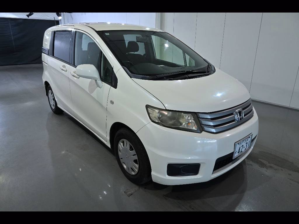 HONDA FREED SPIKE