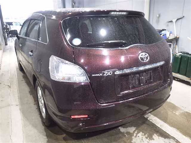 TOYOTA MARK X ZIO