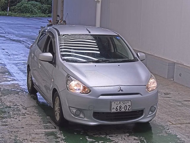 MITSUBISHI MIRAGE