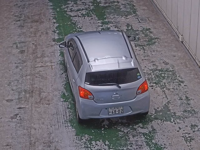 MITSUBISHI MIRAGE