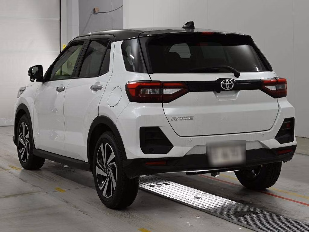 TOYOTA RAIZE