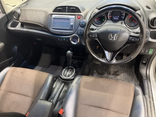 HONDA FIT SHUTTLE
