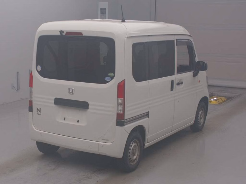 HONDA N-VAN