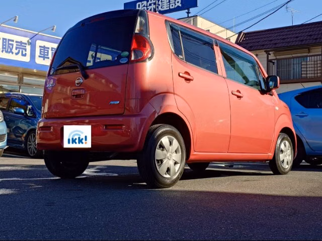 NISSAN MOCO