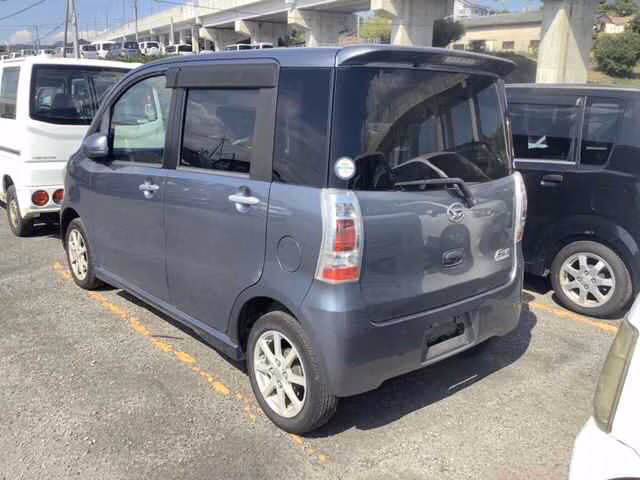 DAIHATSU TANTO EXE