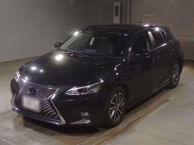 LEXUS CT200H
