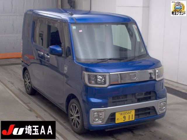 DAIHATSU WAKE