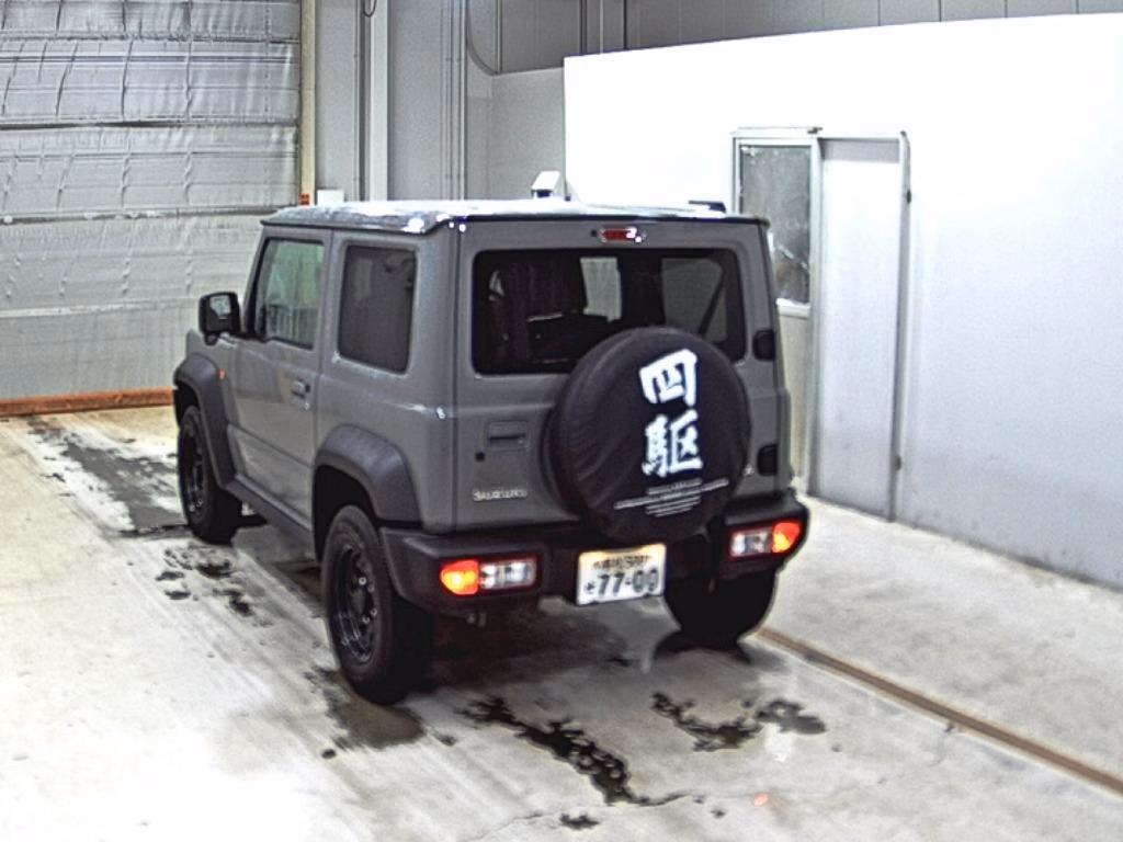 SUZUKI JIMNY SIERRA