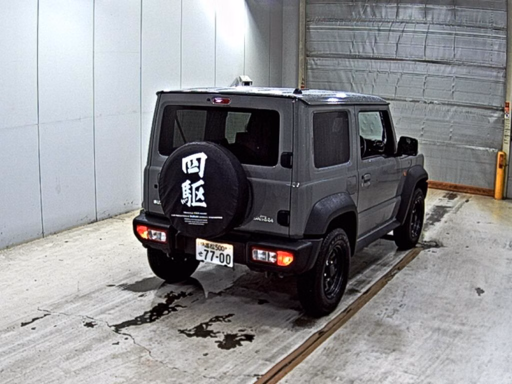 SUZUKI JIMNY SIERRA