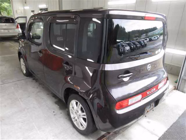 NISSAN CUBE